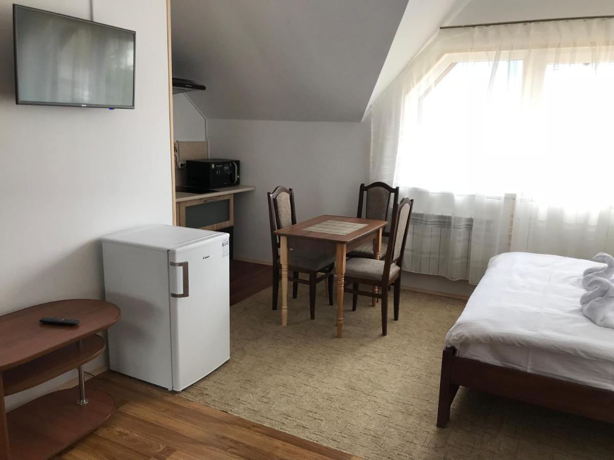 Sun Hotel Mizhhirya  Ngoại thất bức ảnh